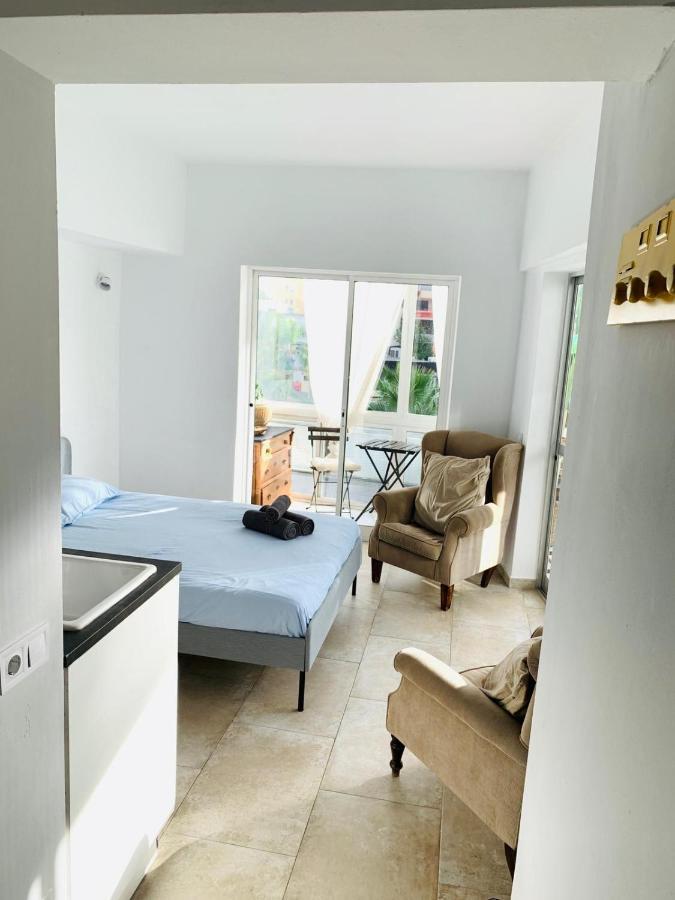 Begonia City Center Apartment 230 By Namaste Elite توريمولينوس المظهر الخارجي الصورة